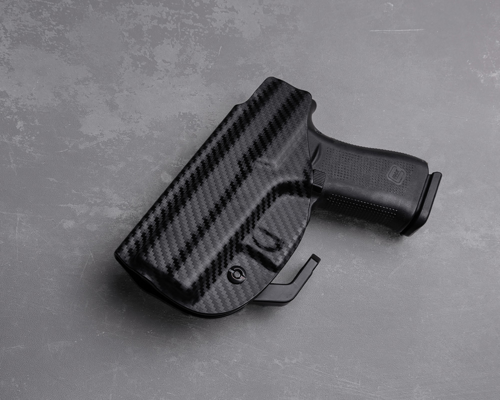 Glock 17 on one of Vedder Holsters best IWB Holsters the LightTuck&reg;