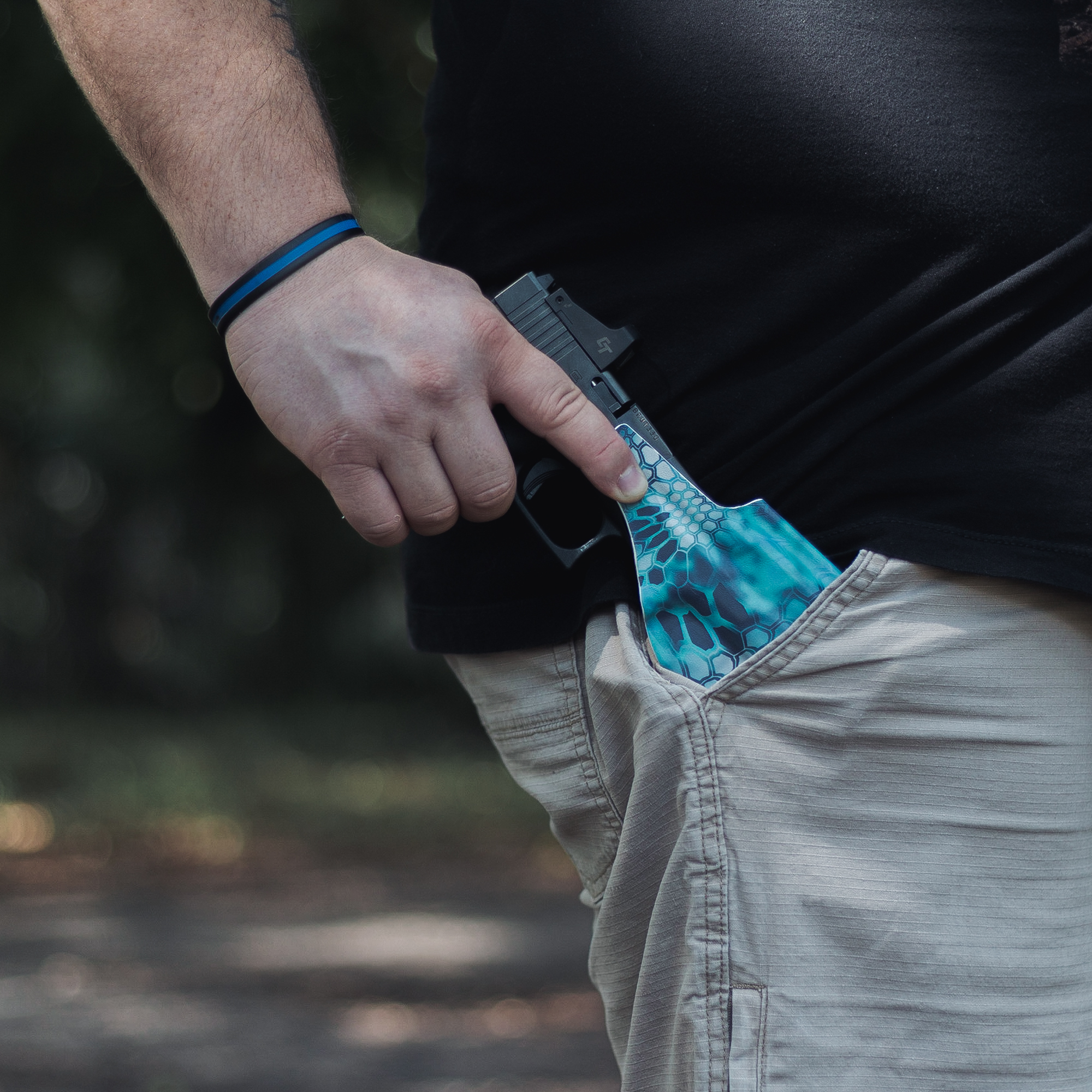 Cons of a Red Dot - Carrying a gun with red dot on a Vedder Holsters