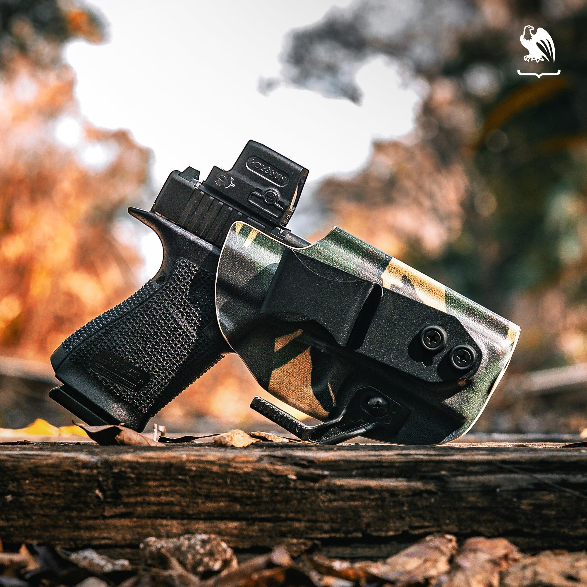 Vedder Holsters LightTuck IWB holster in M81 Woodland Camo Kydex with a Holosun-equipped Glock pistol.