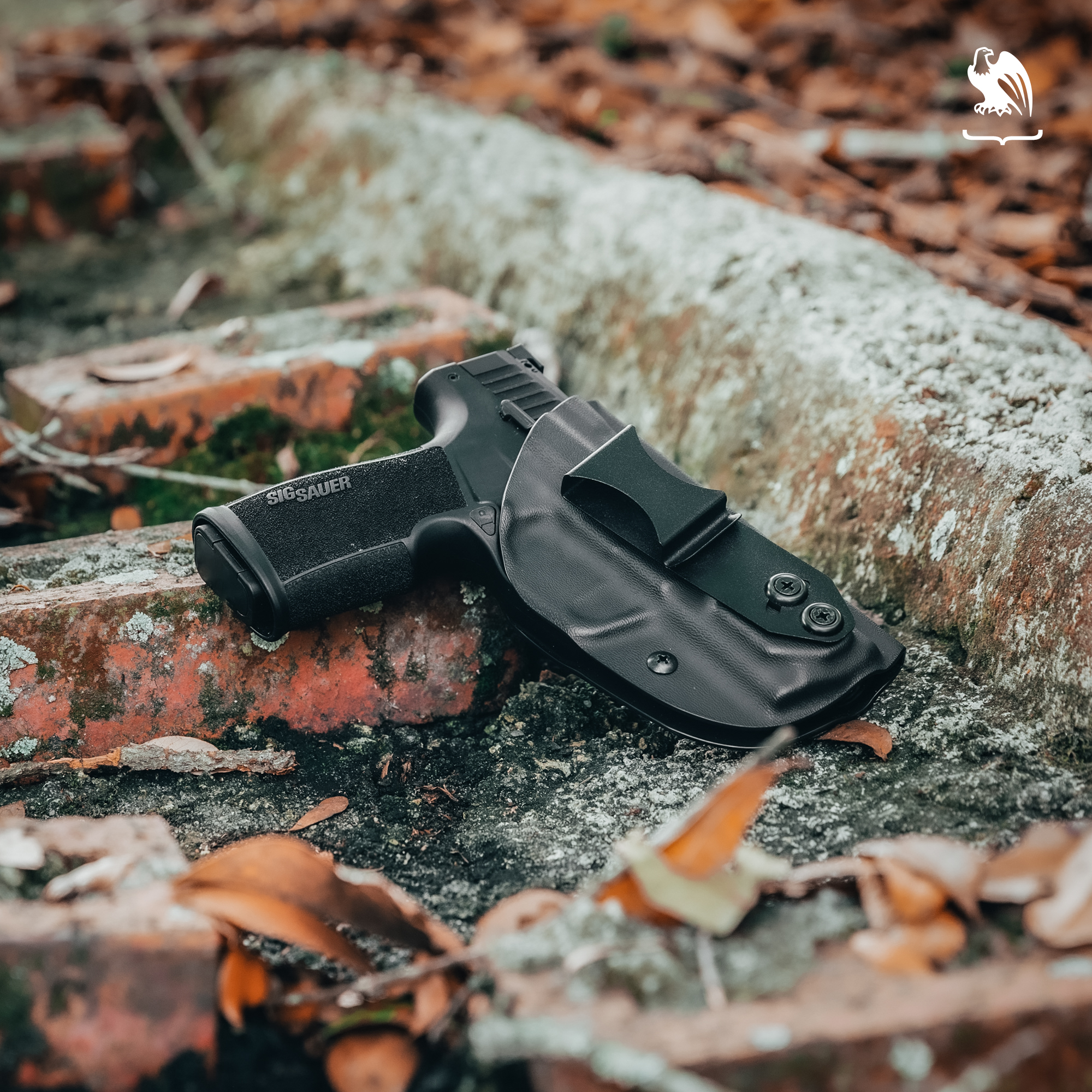 Sig Sauer P322 in a Vedder Holsters holster
